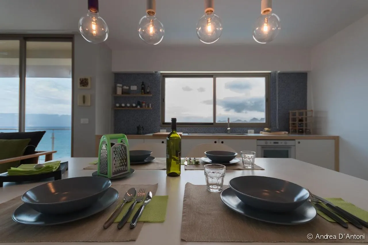 Seafront Holiday House On The Mindelo Bay
