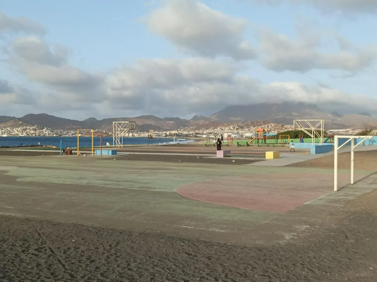 Seafront Holiday House On The Mindelo Bay Apartament